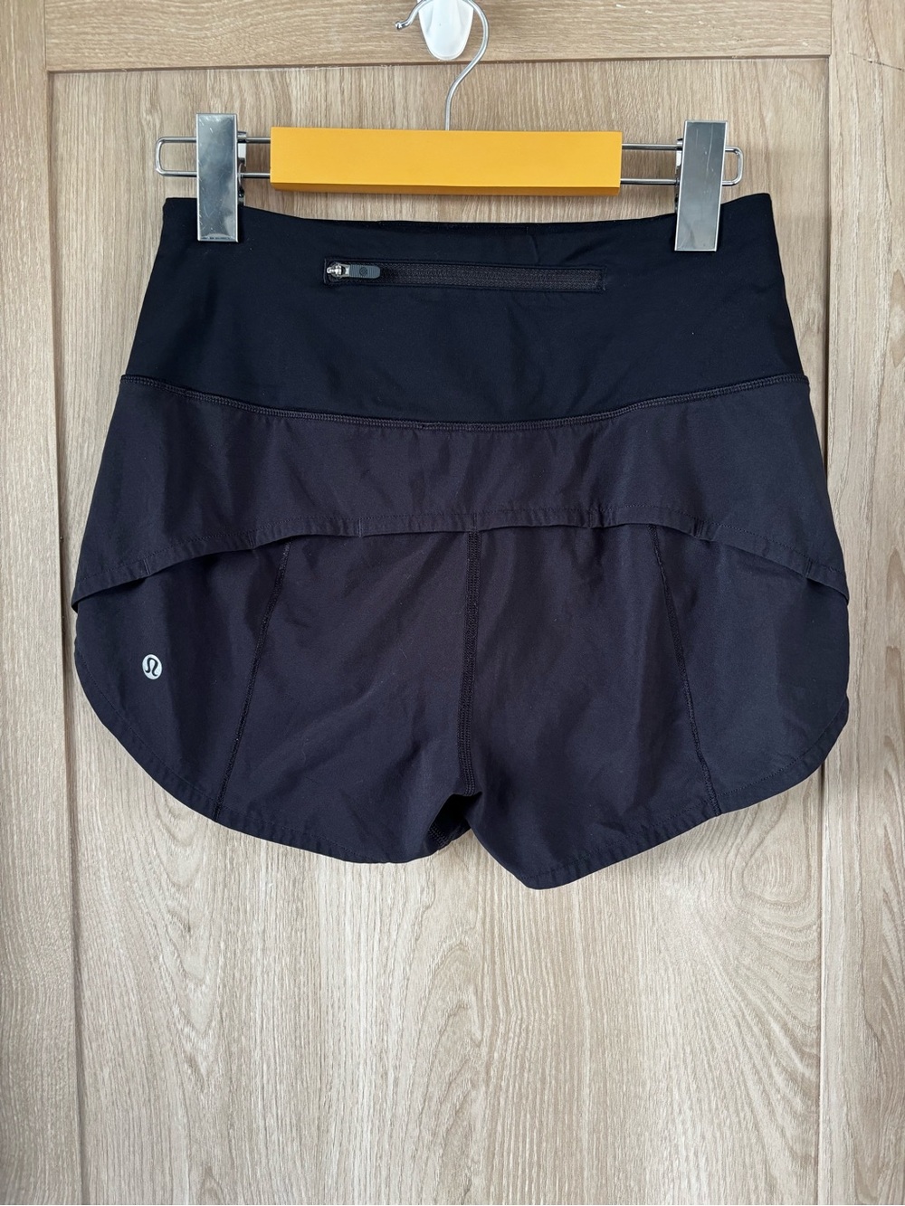 Lululemon Speed Up Shorts Size 2